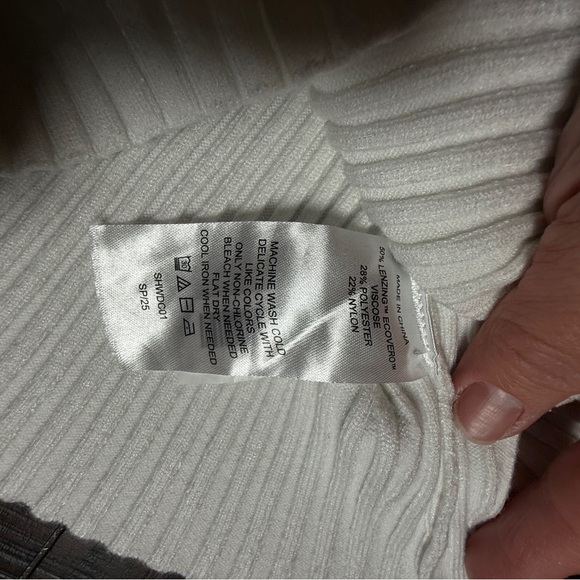 Quince Cream Ribbed Tank Top - Picture 3 of 7